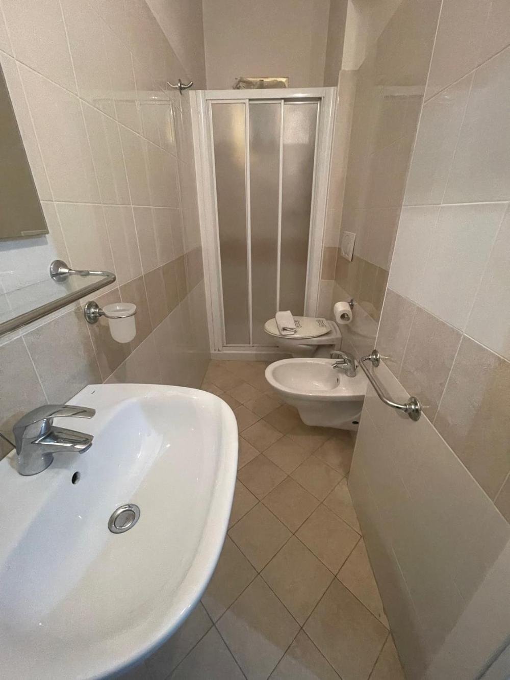 Hotel Vienna Rivazzurra Rimini Exteriör bild